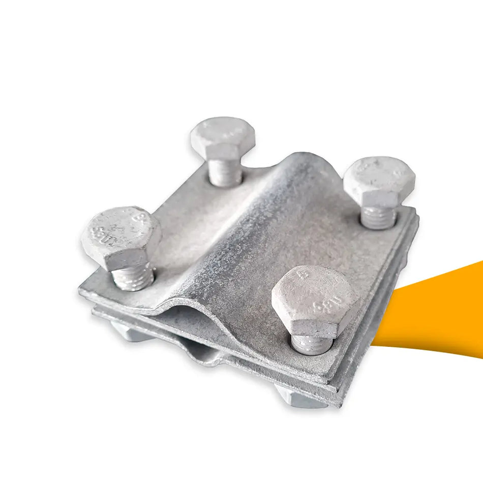Aardingskruisklem 4-gaats voor aarding, stevige verbinding voor aardgeleider in PV-installaties, aardingsklem kopen bij solago.nl, op witte achtergrond met oranje podium