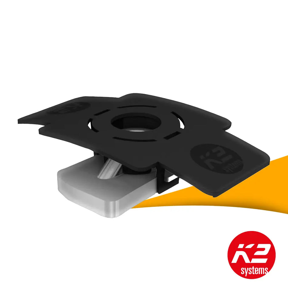 K2 roestvrijstalen inbouwmoer MK2 1001643 kopen bij solago.nl, bevestigingsonderdeel voor montagesysteem op witte achtergrond met oranje podium productfoto